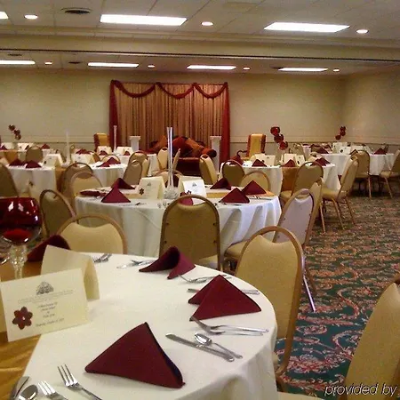 Ramada By Wyndham Harrisonburg 