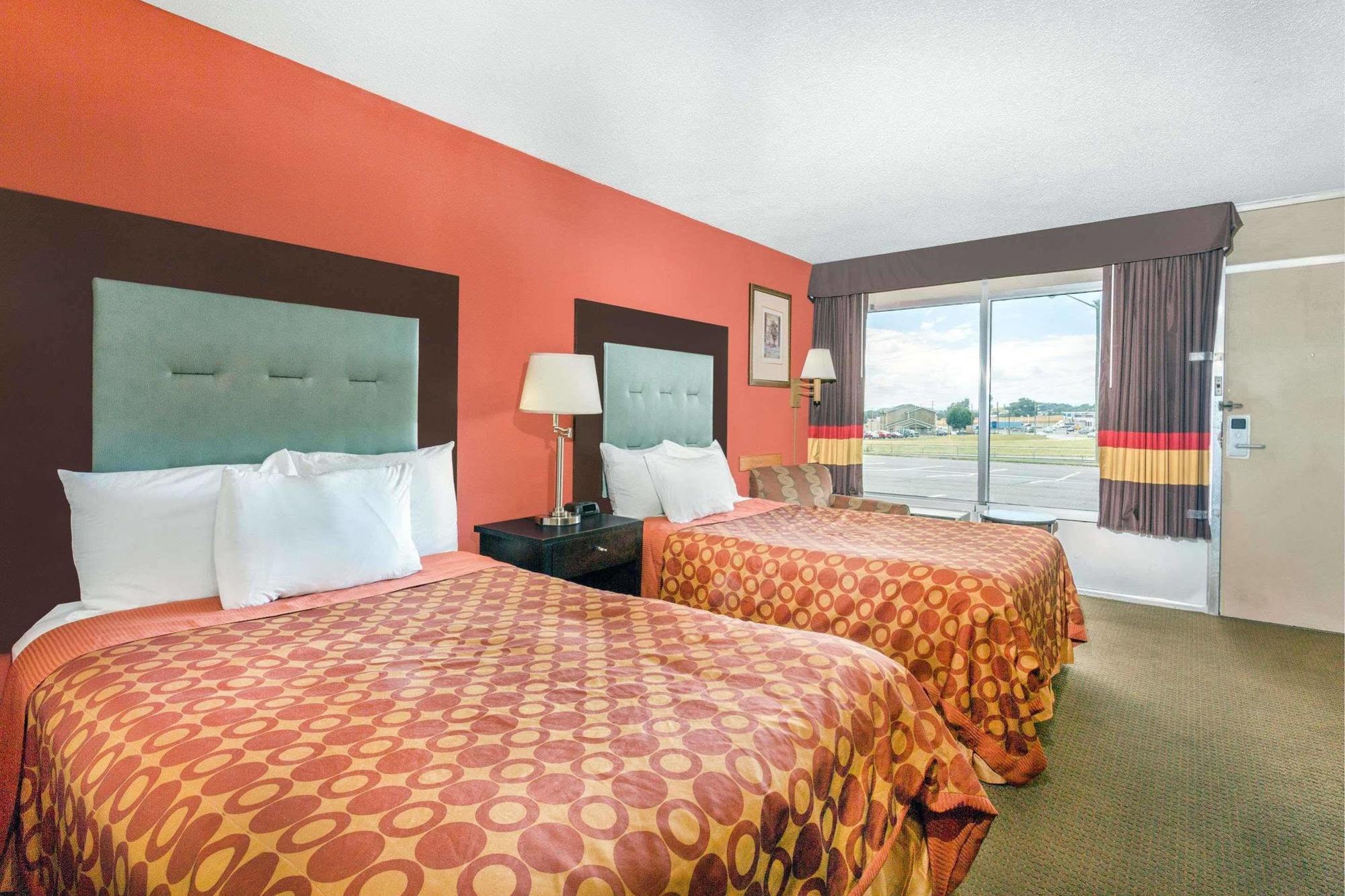 Ramada By Wyndham Motel Harrisonburg